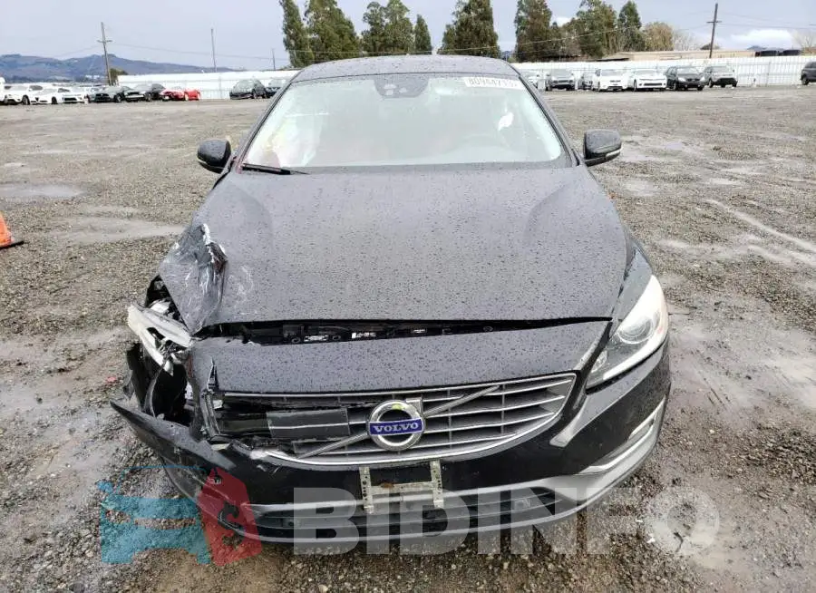 LYV402HM7HB140632 Photo# 5