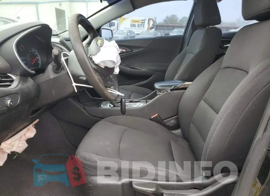 1G1ZB5ST1HF143594 Photo# 7
