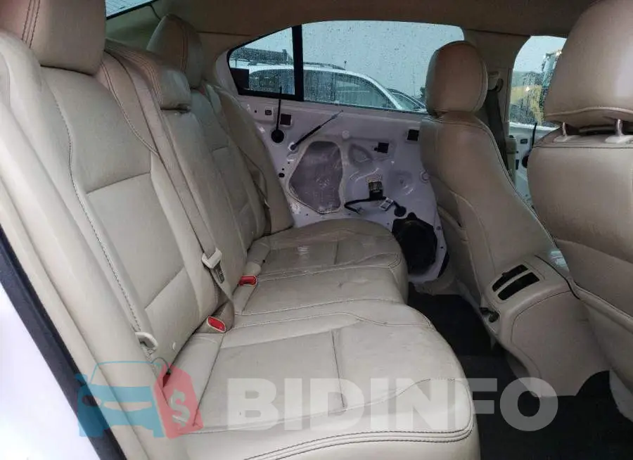 1FAHP2E87FG151531 Photo# 10