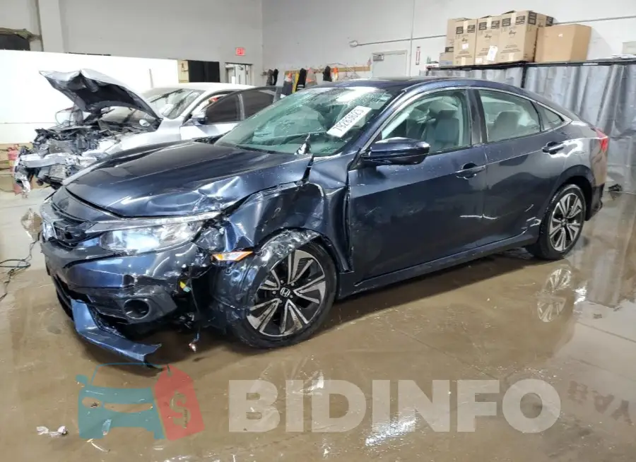 19XFC1F36HE016330 Photo# 1