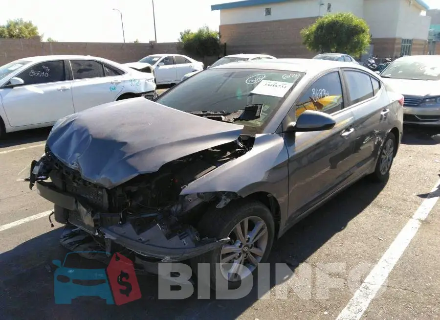 5NPD84LF0JH258346 Photo# 2