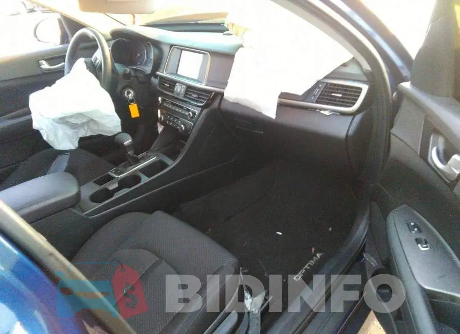 5XXGT4L37JG255652 Photo# 5