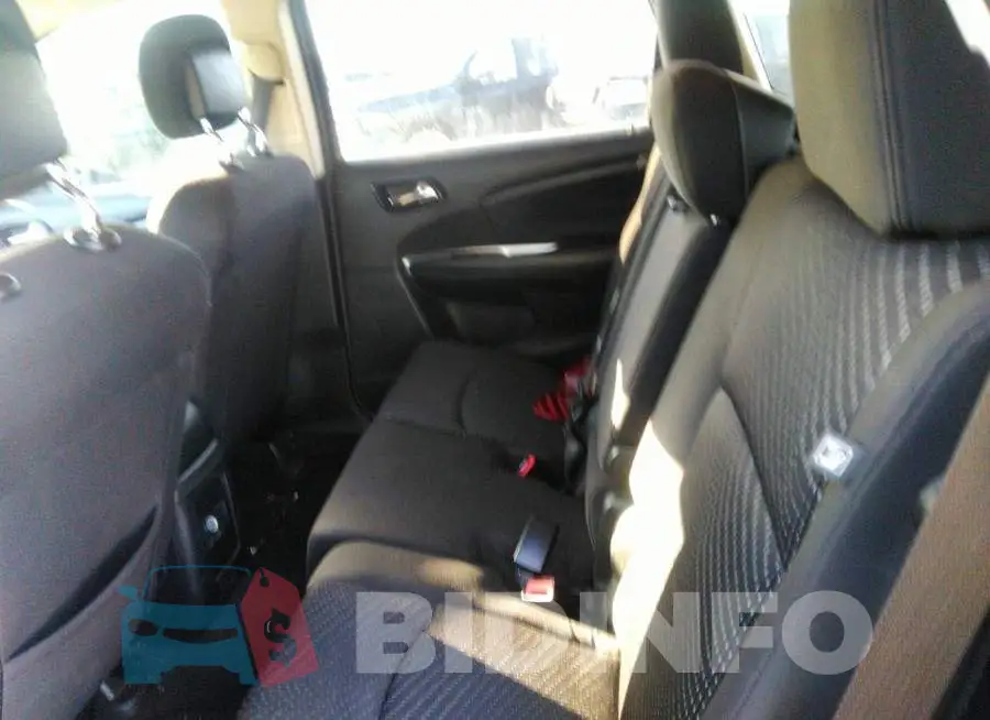 3C4PDCAB9HT677244 Photo# 8