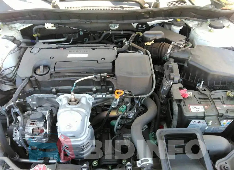 1HGCR2F34HA051170 Photo# 10