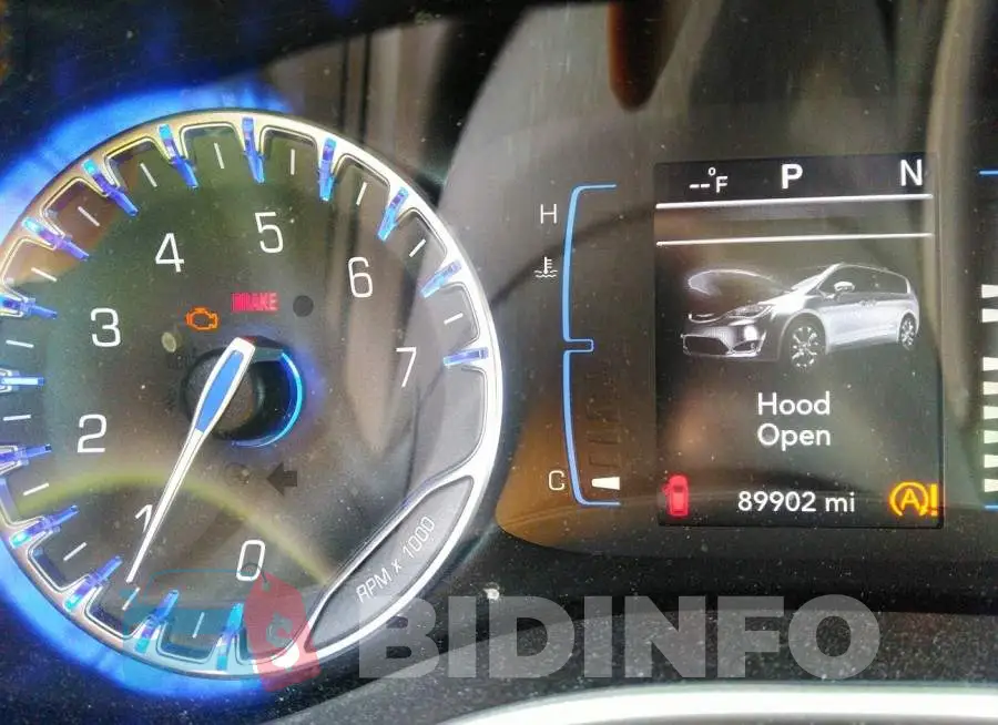 2C4RC1BG1JR156926 Photo# 7