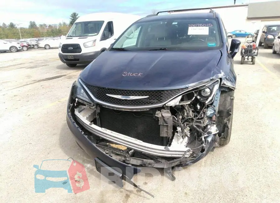 2C4RC1BG1JR156926 Photo# 6