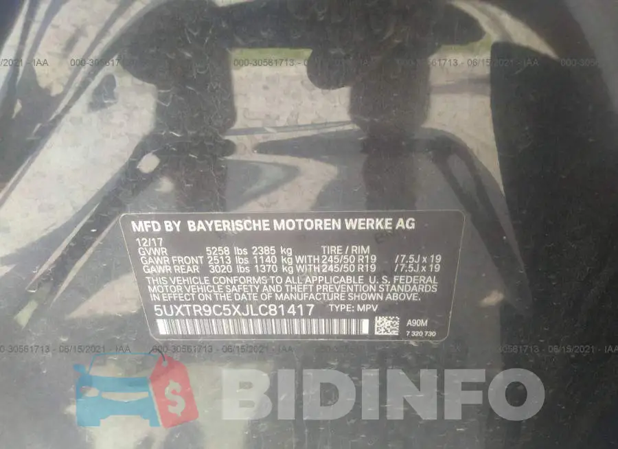 5UXTR9C5XJLC81417 Photo# 9