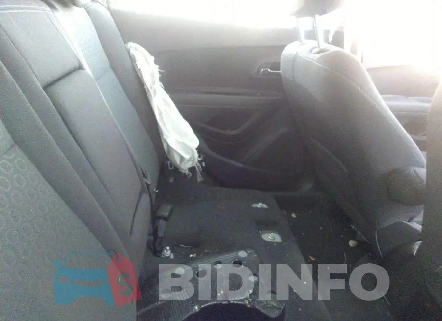 3GNCJNSB6GL204697 Photo# 8