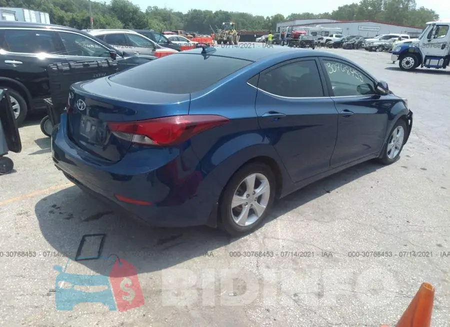 5NPDH4AE5GH680924 Photo# 4
