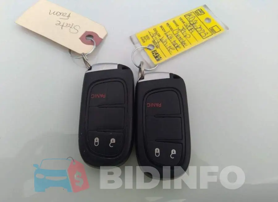 1C4PJLLB9KD262573 Photo# 11