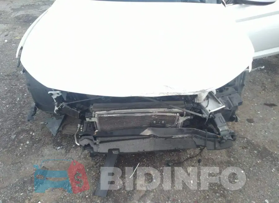 3VWC57BU5KM079198 Photo# 10