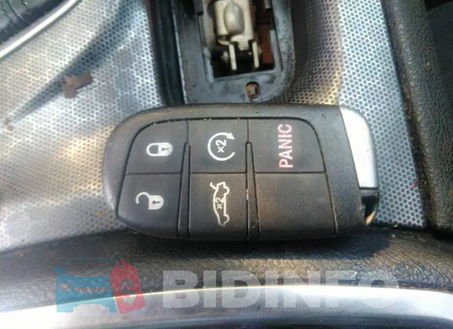 2C3CDXHG8HH574983 Photo# 11