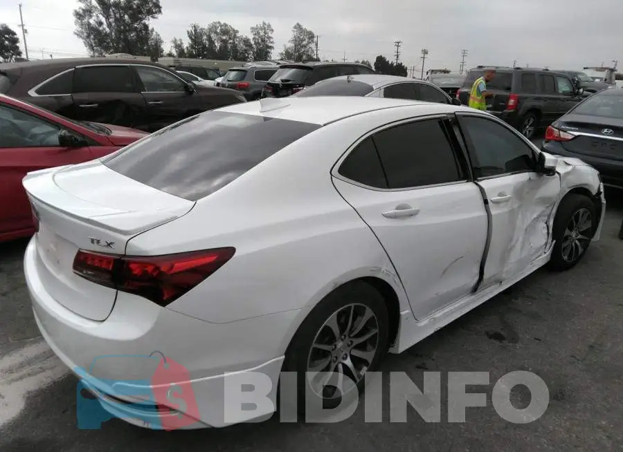 19UUB1F59HA007265 Photo# 4