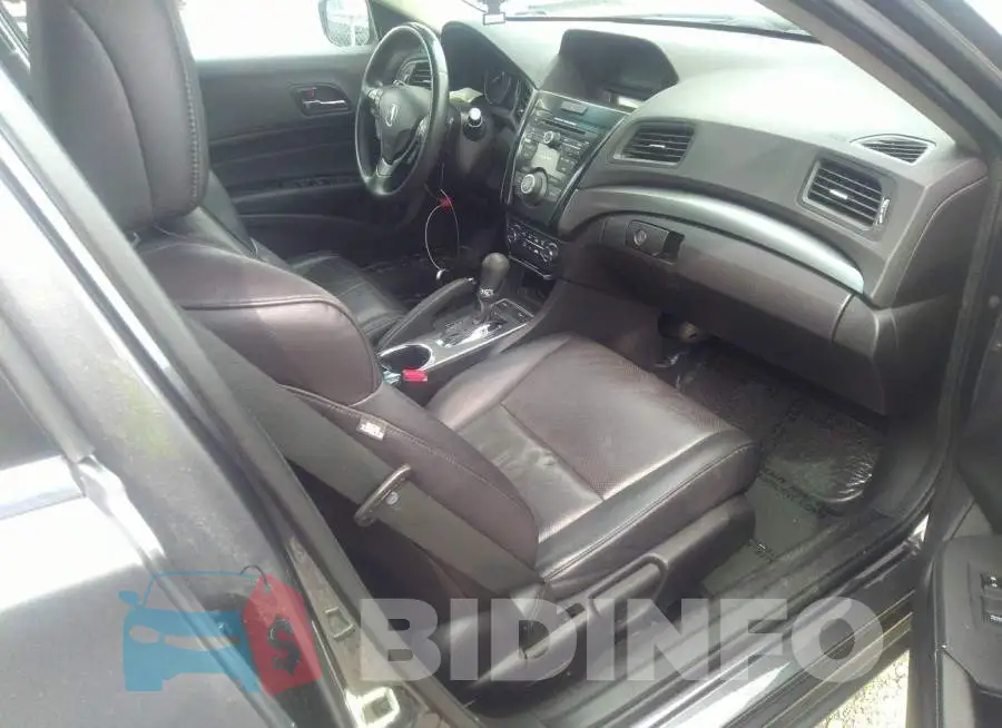 19XFC2F89KE038184 Photo# 5