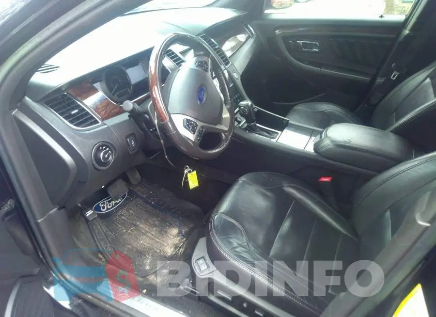 1FAHP2J88GG128430 Photo# 5