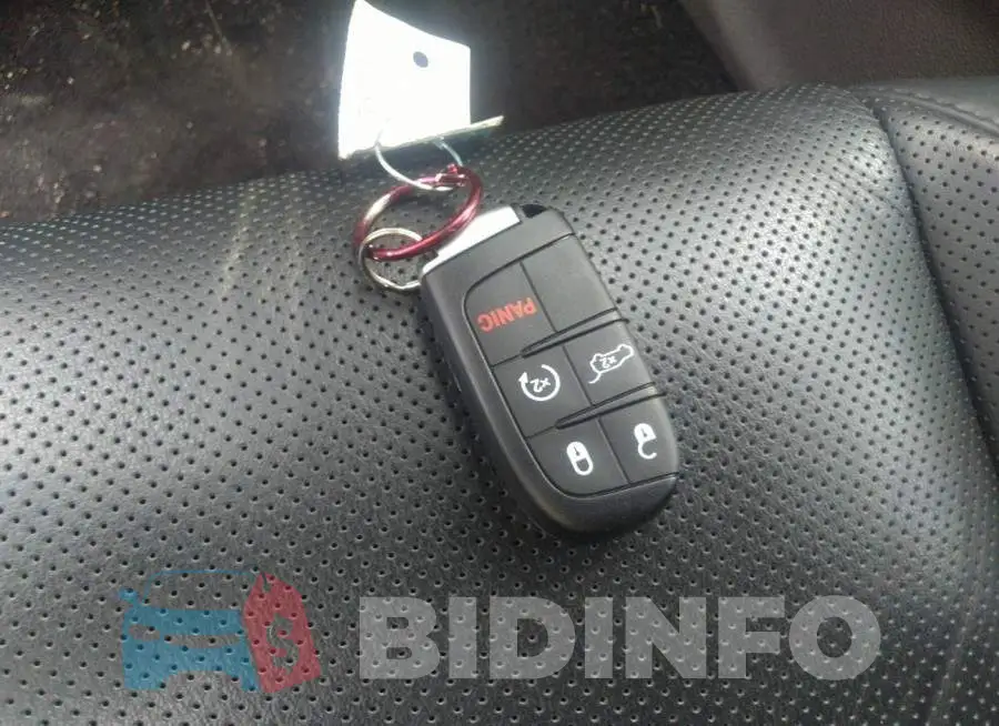 1C4RJFLG7KC542570 Photo# 11