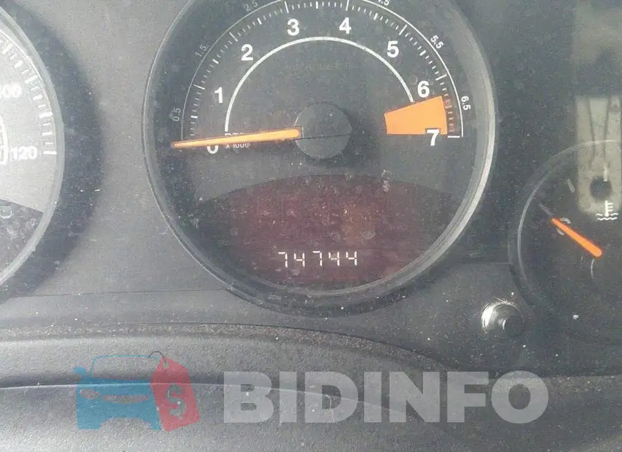 1C4NJRFB5GD707954 Photo# 7