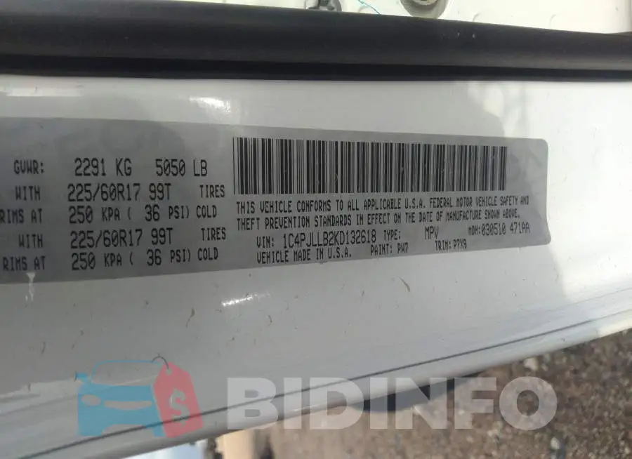 1C4PJLLB2KD132618 Photo# 9
