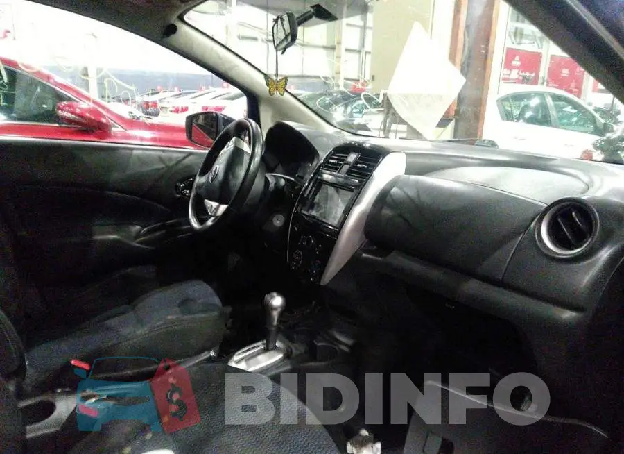 001CE2CP8FL352597 Photo# 5