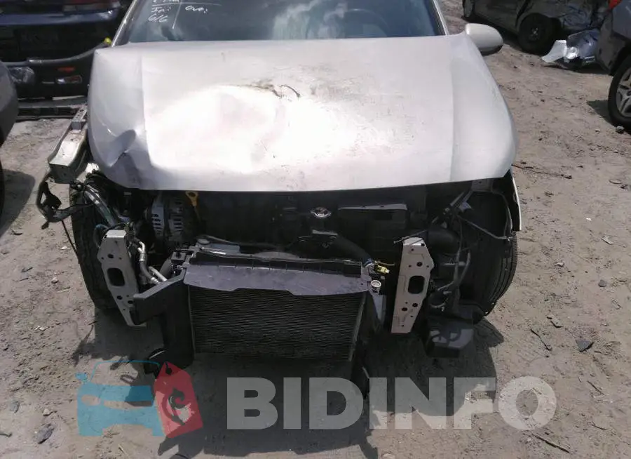 3KPC24A36KE080423 Photo# 6