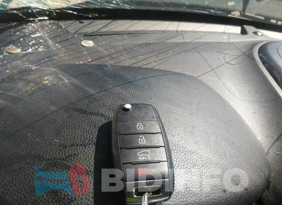 KNDJN2A22G7827677 Photo# 11