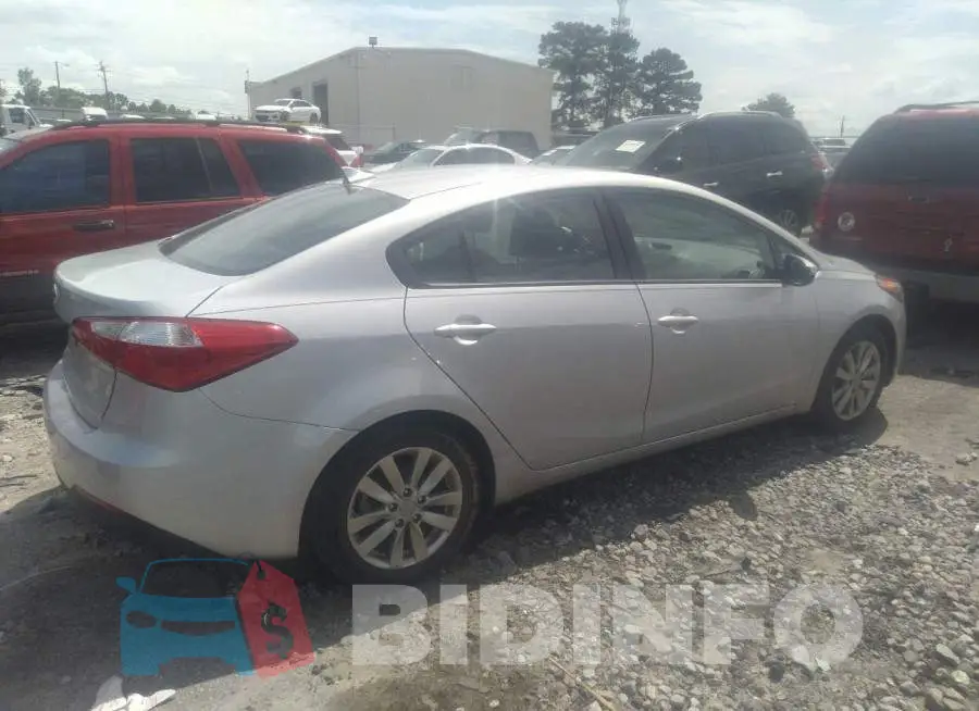 KNAFX4A68G5582228 Photo# 4