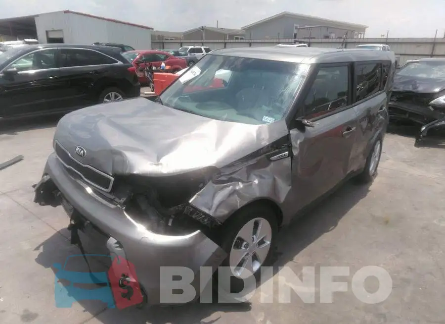 KNDJN2A26F7206442 Photo# 2