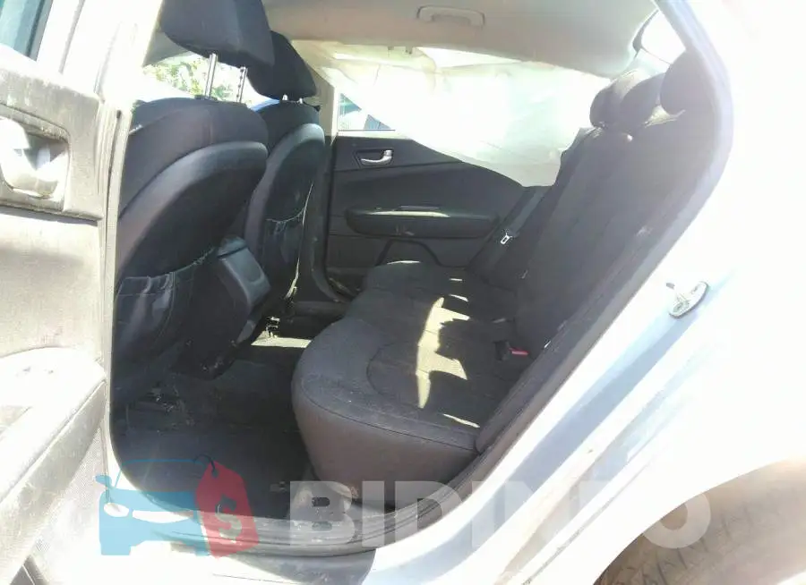 5XXGT4L34HG121773 Photo# 8