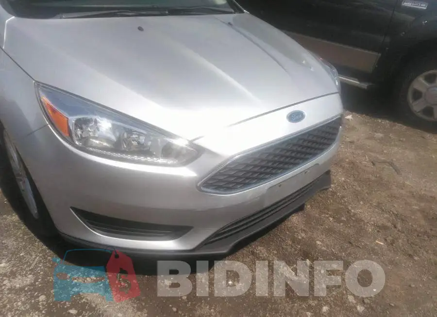 1FADP3F27GL304089 Photo# 6