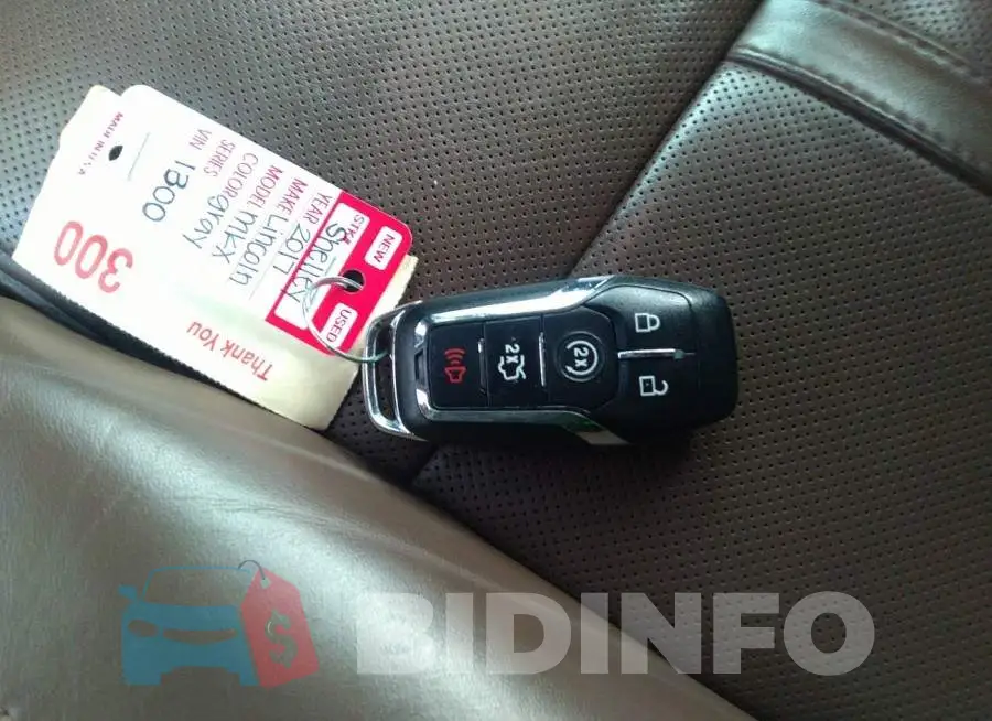 2LMPJ8LP6HBL38757 Photo# 11