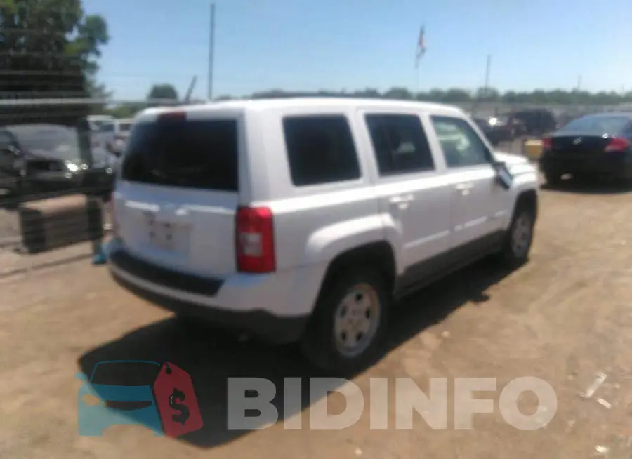 1C4NJRBB9GD509772 Photo# 4
