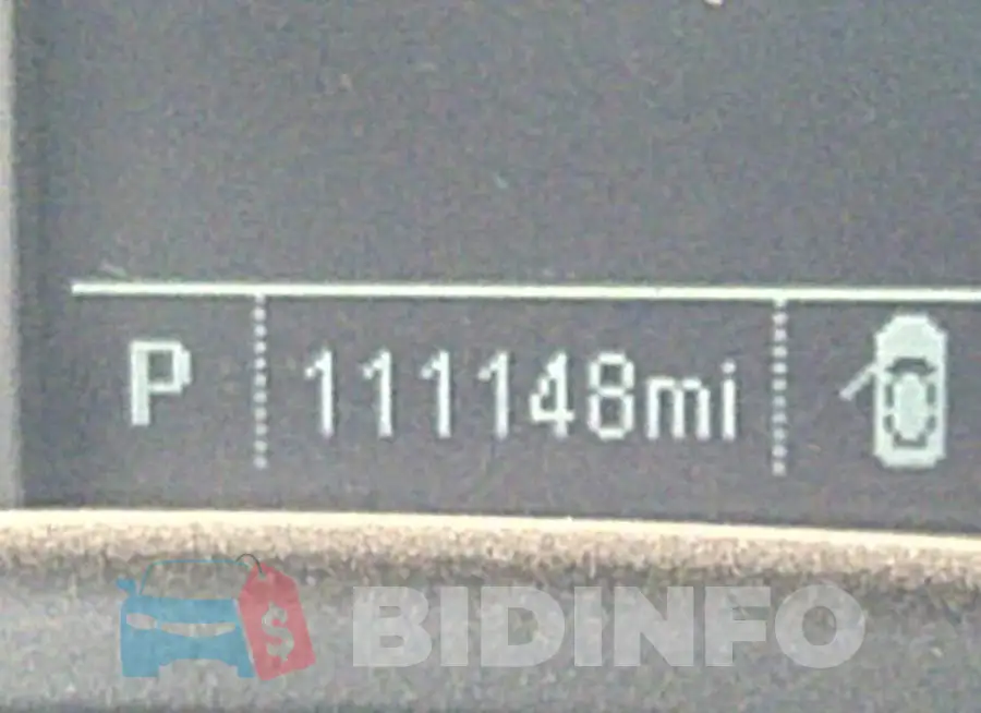 1GNSKFEC2HR317236 Photo# 7