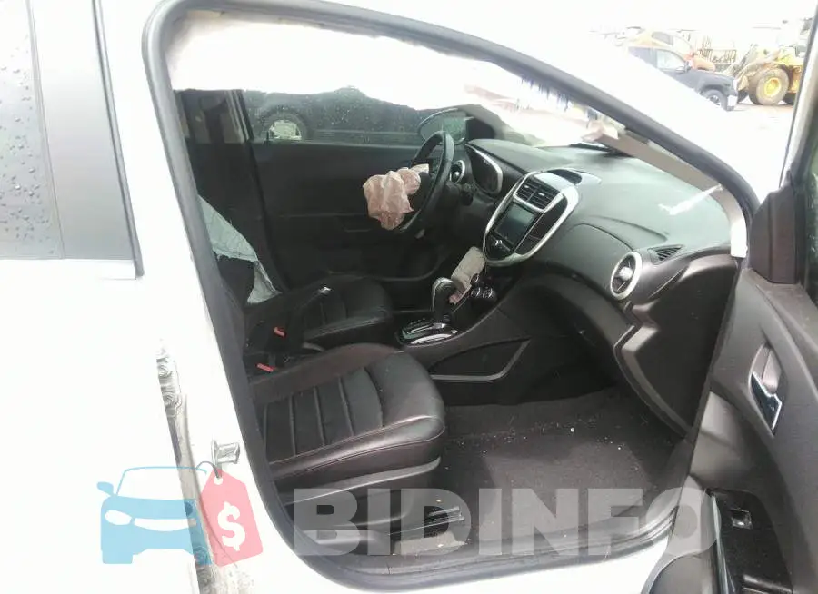 1G1JF6SB6H4172583 Photo# 5