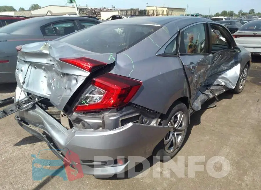 19XFC2F5XHE063397 Photo# 4