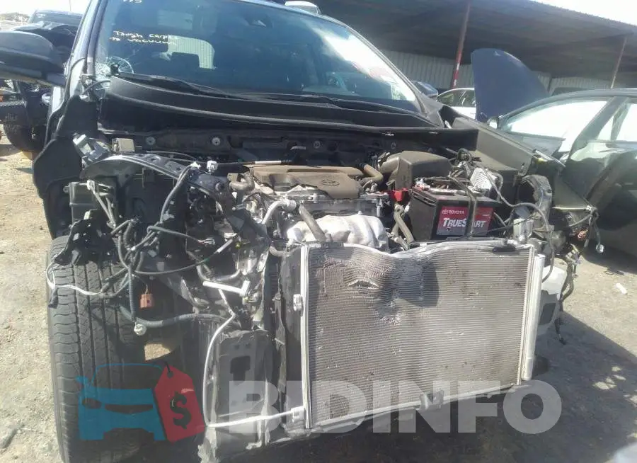 JTMWFREV4HJ148465 Photo# 6