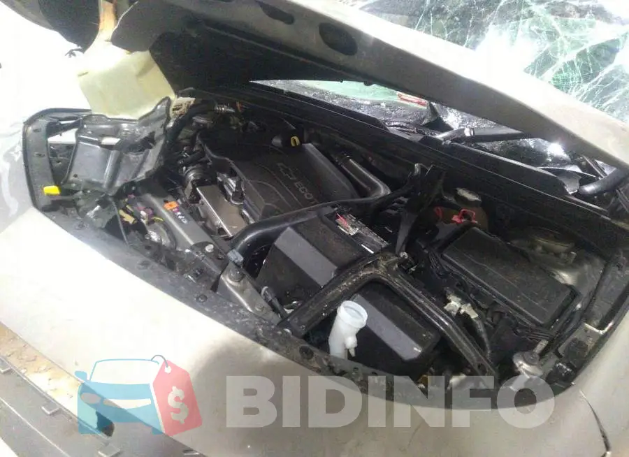 1G1ZD5ST5JF106435 Photo# 10
