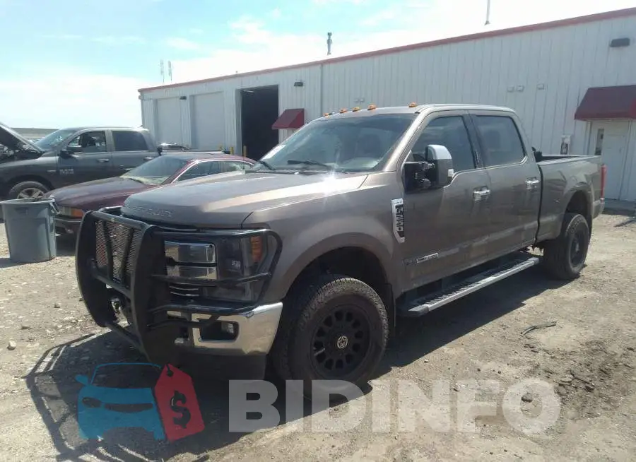 1FT7W2BT6JEB74255 Photo# 2