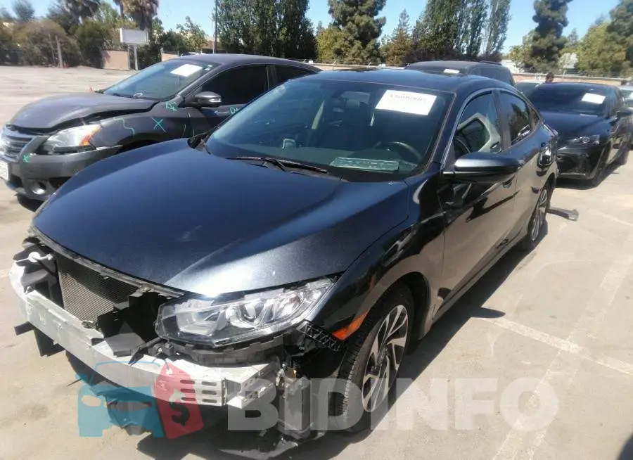 19XFC2F78GE204211 Photo# 2