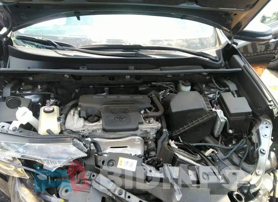 JTMWFREV3HJ713952 Photo# 10