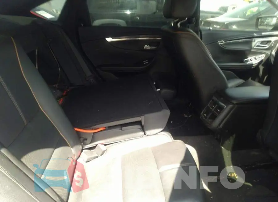 2G1105S33K9110633 Photo# 8