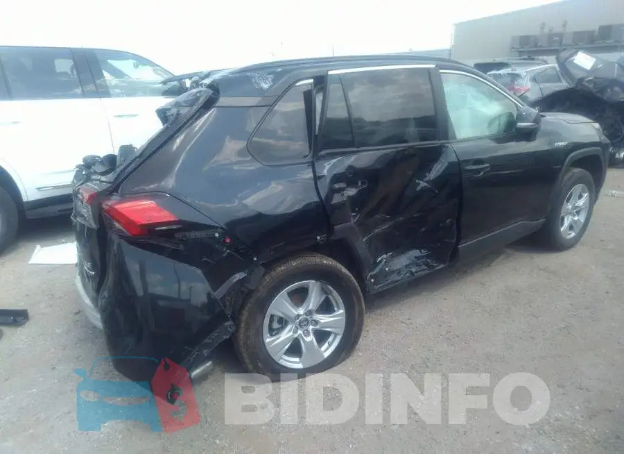 2T3MWRFV8KW027422 Photo# 4
