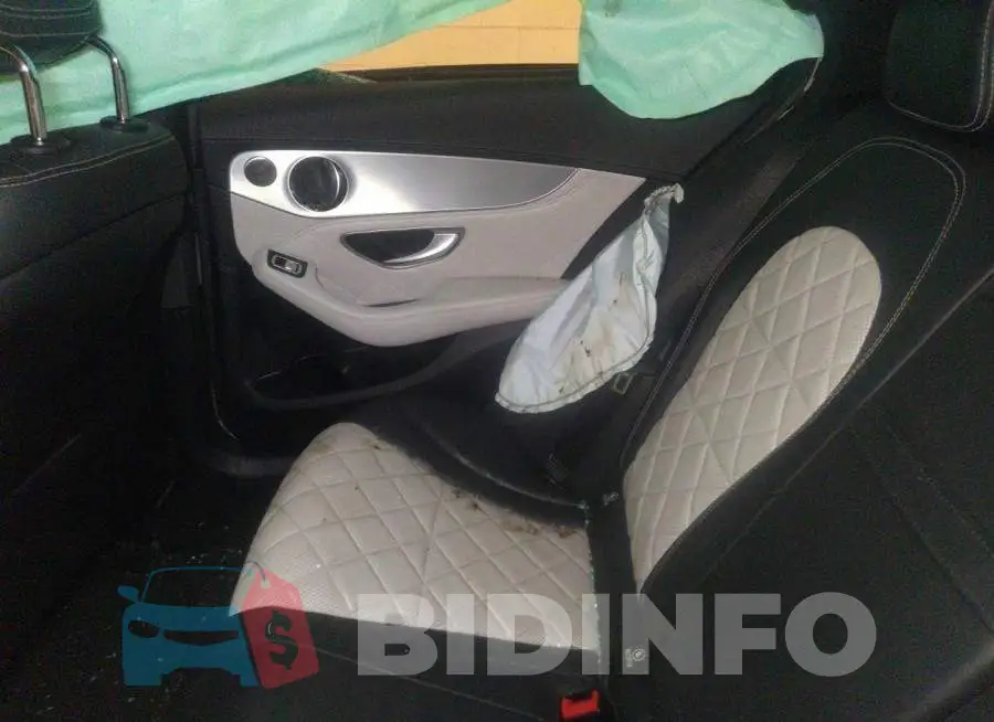 55SWF8HB7HU213181 Photo# 8