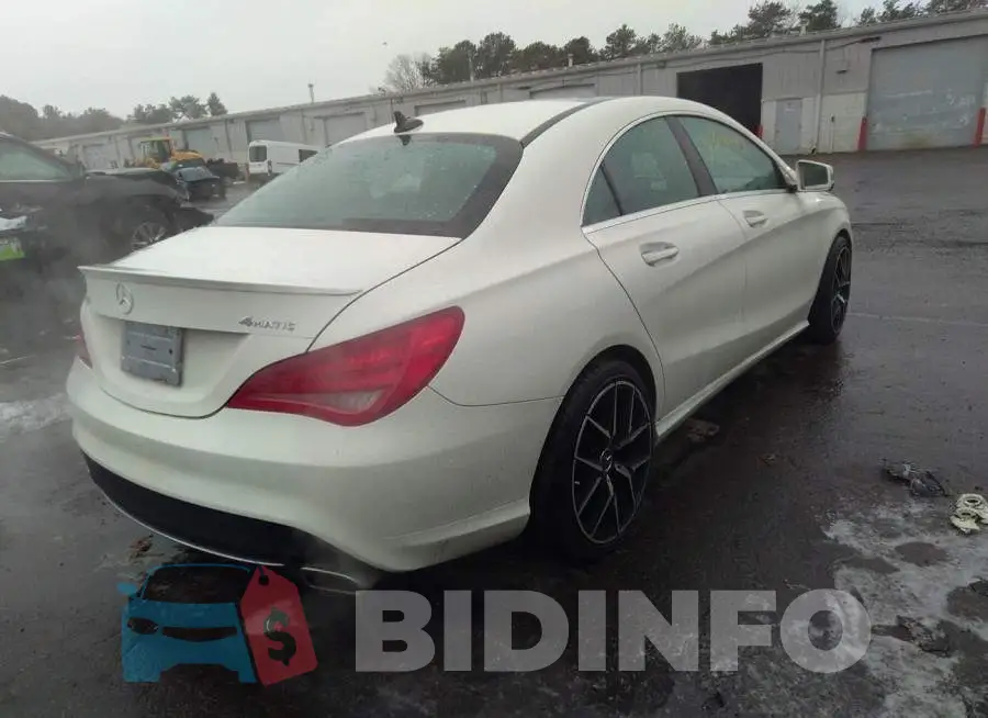 WDDSJ4GB2FN176411 Photo# 4