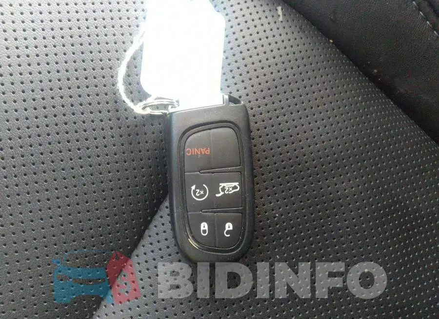 1C4PJMDX8KD477457 Photo# 11