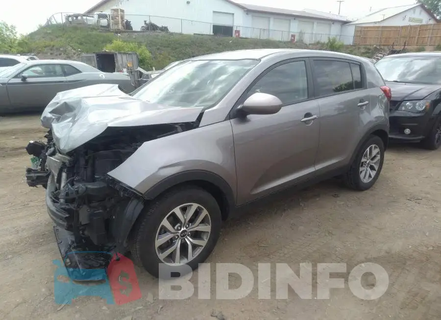 KNDPB3ACXF7762867 Photo# 2
