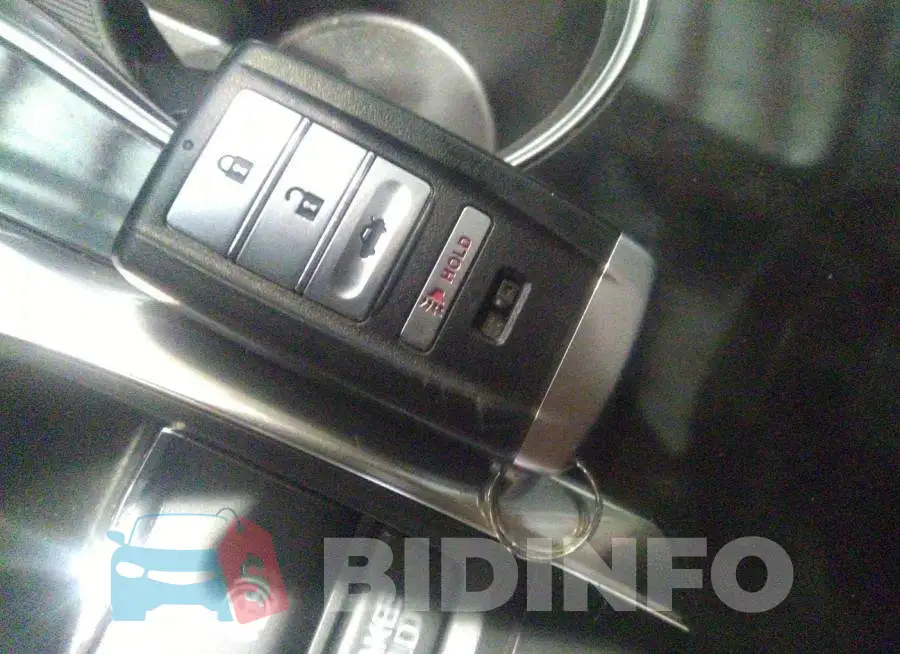 19UUB2F38KA000416 Photo# 11