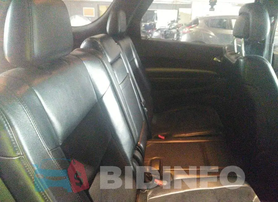 1C4RDJDG0JC115786 Photo# 8