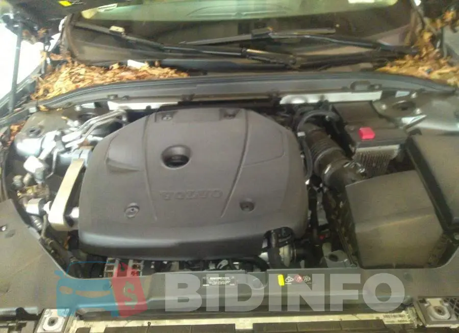 7JRA22TK8LG044042 Photo# 10