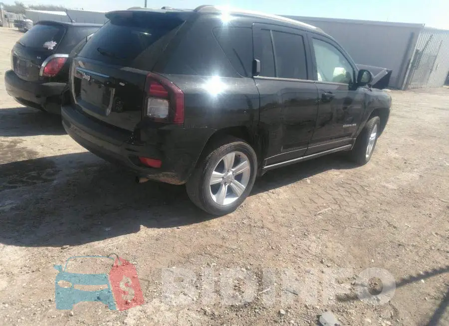 1C4NJCBAXGD743262 Photo# 4