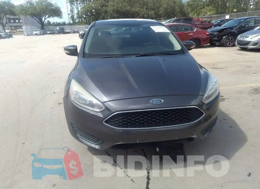 1FADP3F23GL402276 Photo# 6